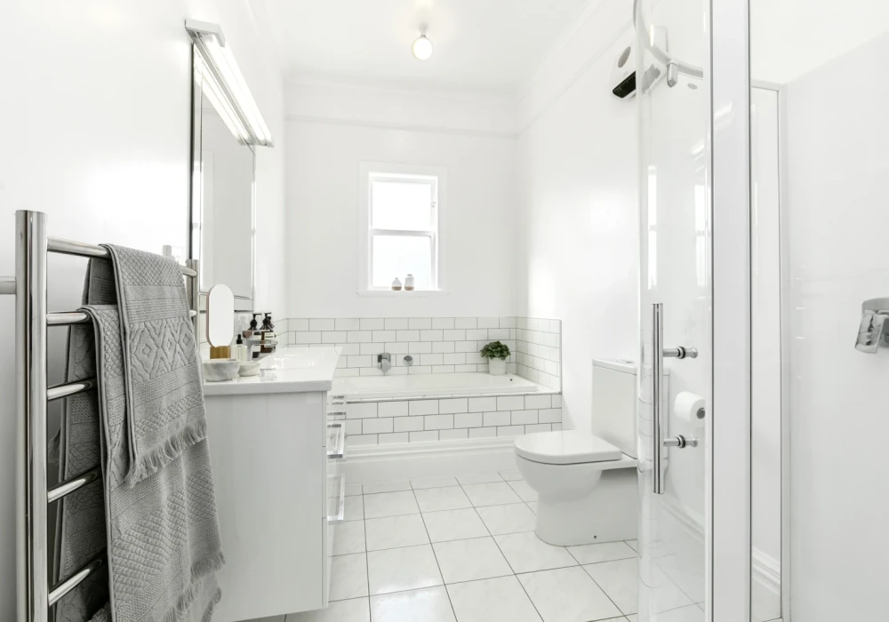 007 Open2view ID506873 26 High St