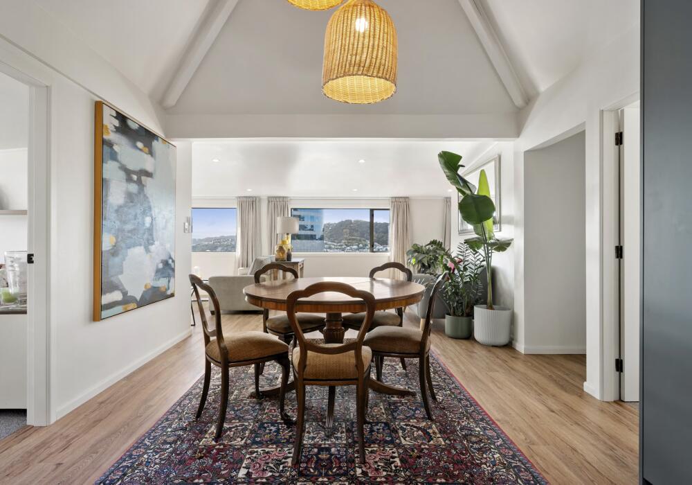 10 DiningRoom 1 scaled (1)