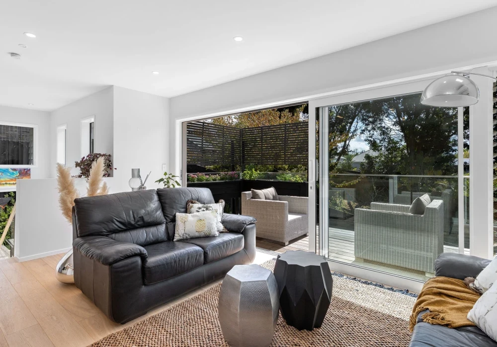 29A Premier Ave   010