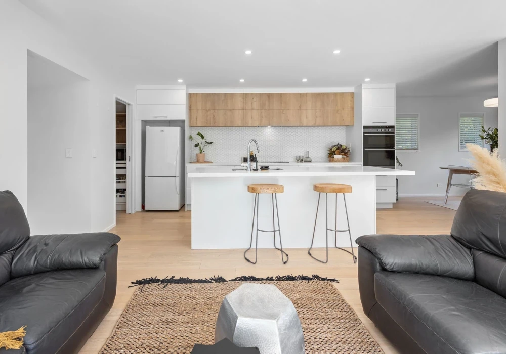 29A Premier Ave   011