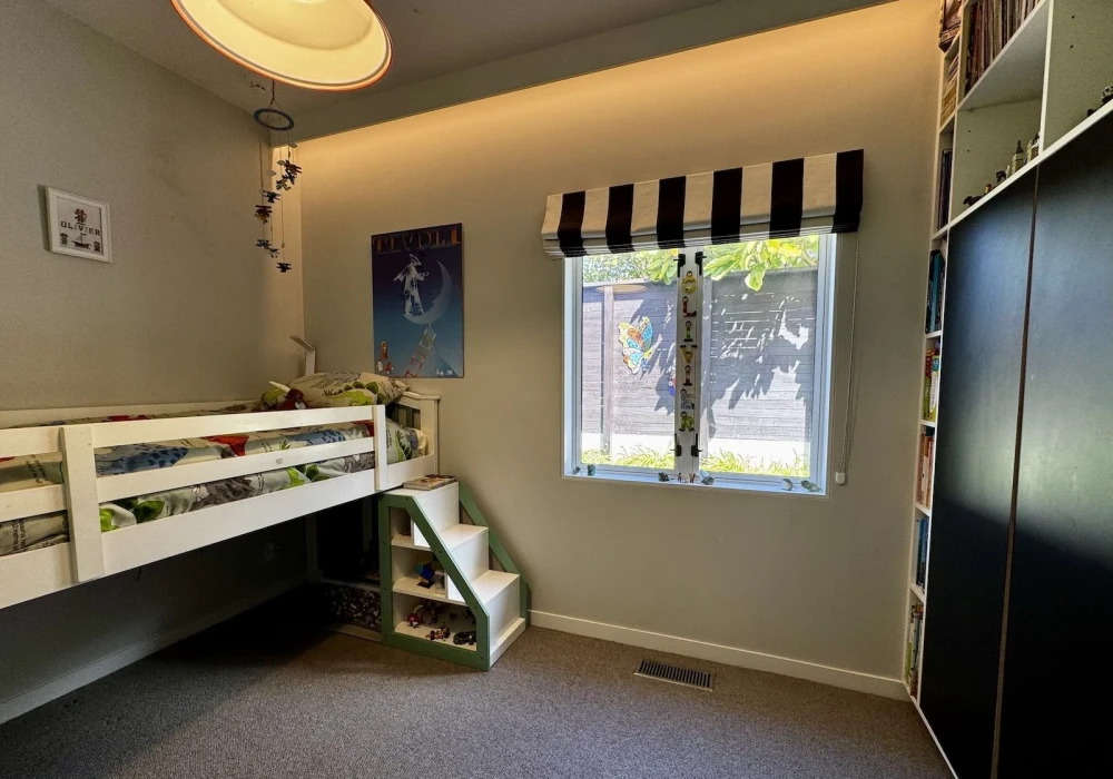 D44DBE5F 9230 44DB 93D0 87600A61DFD9